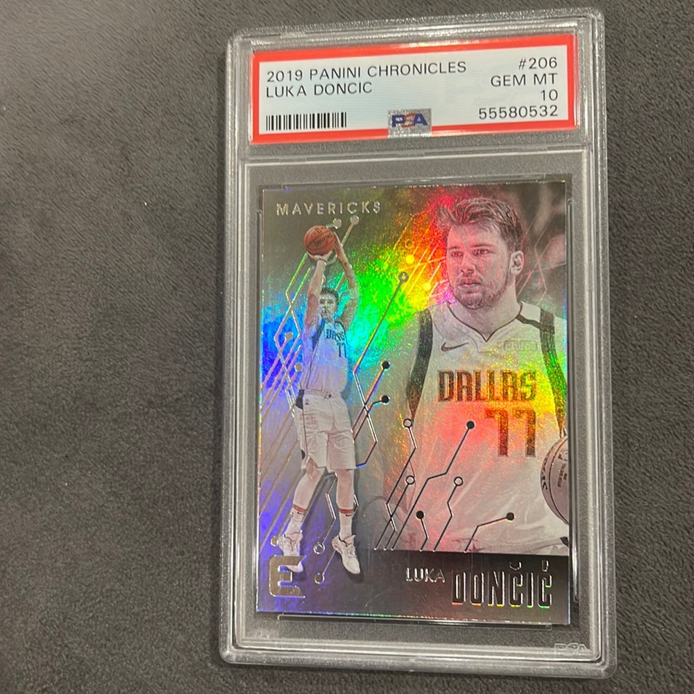 2019 Panini Chronicles Luka Doncic PSA grade 10